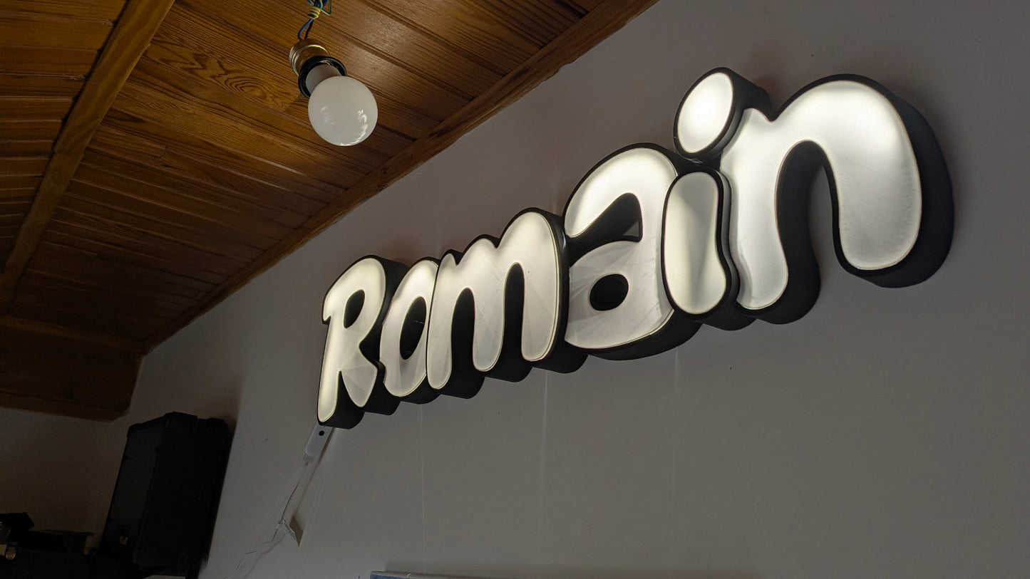 ✨ Enseigne lumineuse prénom ou Logo personnalisé – Décoration murale LED RGB